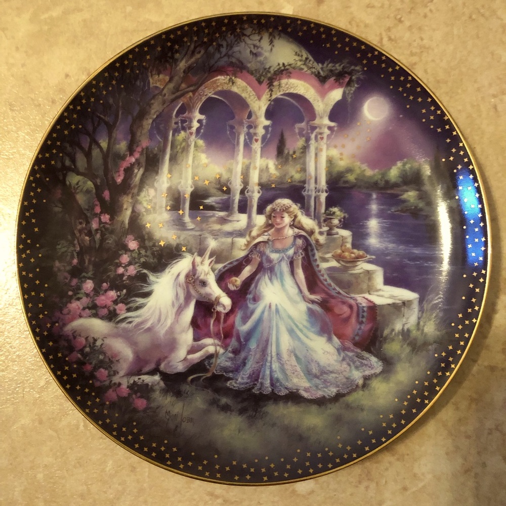 “Moonlight Wonder”, by Mimi Jobe